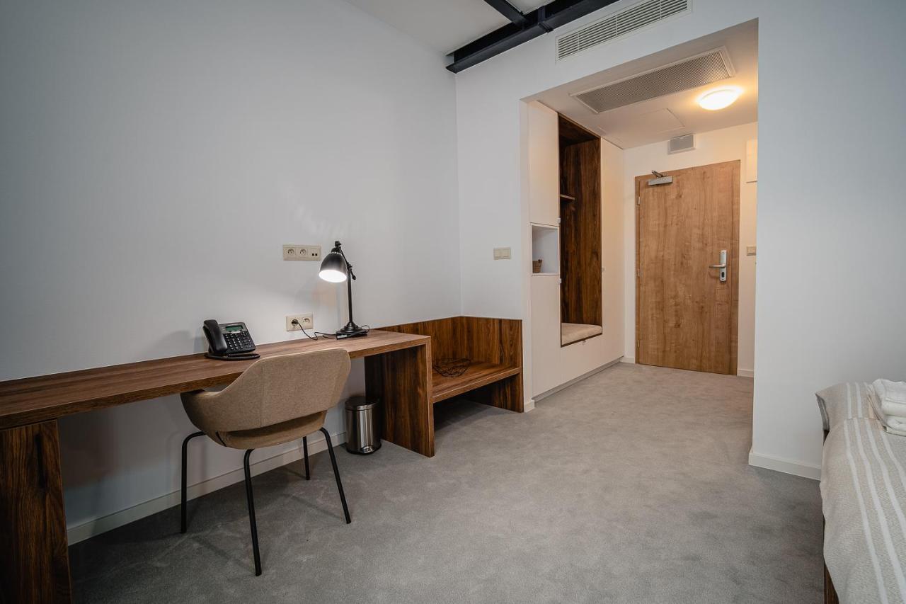 Garni Hotel Dock Bratislava Dış mekan fotoğraf
