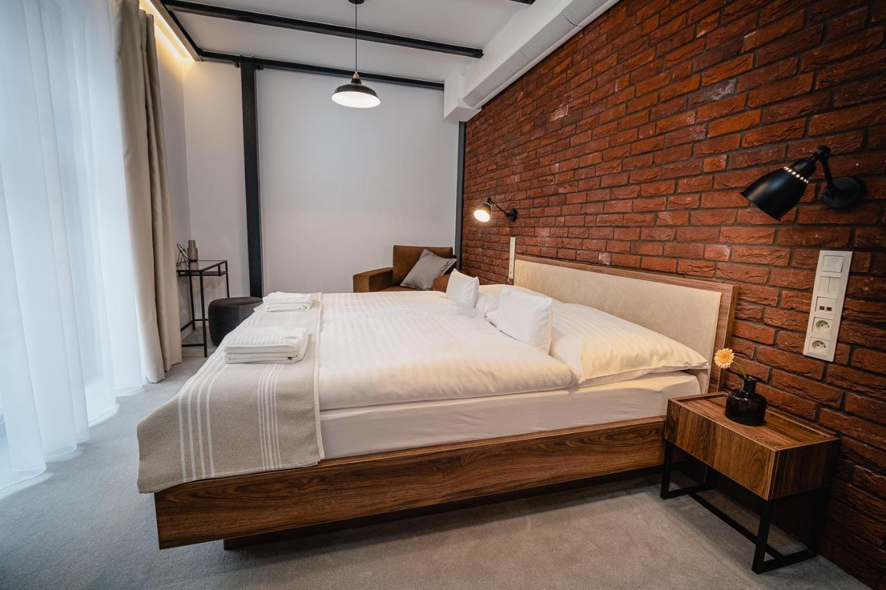 Garni Hotel Dock Bratislava Dış mekan fotoğraf