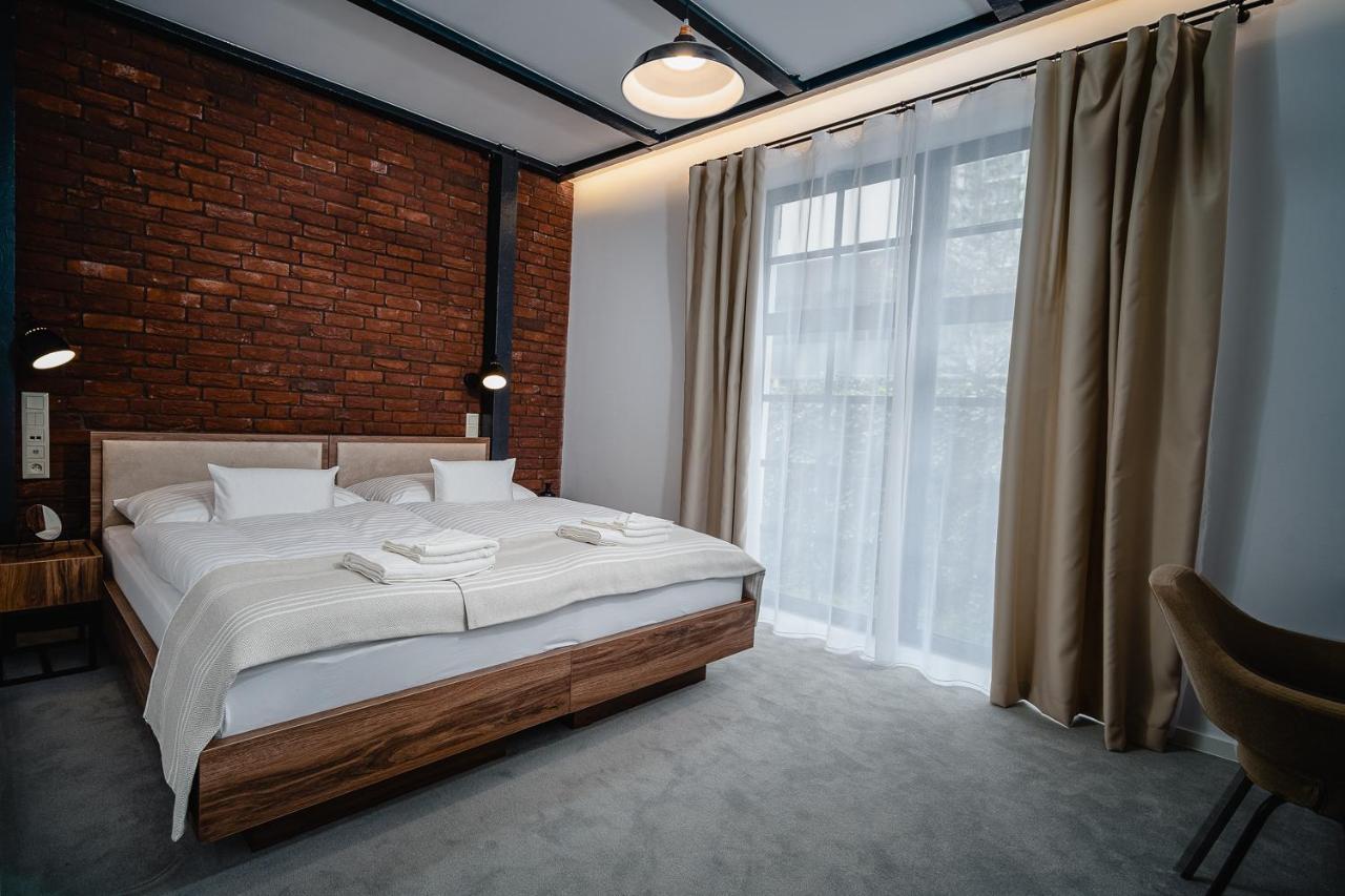 Garni Hotel Dock Bratislava Dış mekan fotoğraf