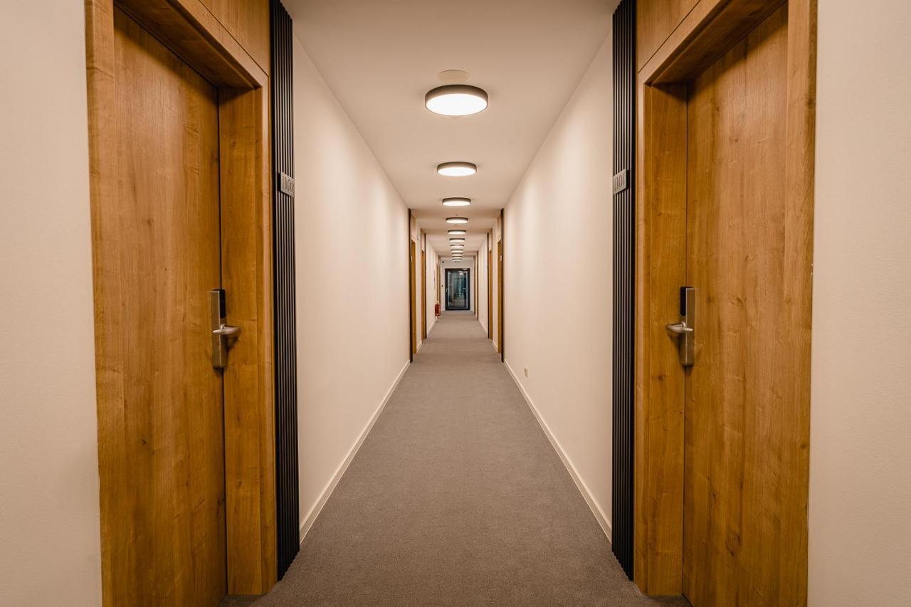 Garni Hotel Dock Bratislava Dış mekan fotoğraf