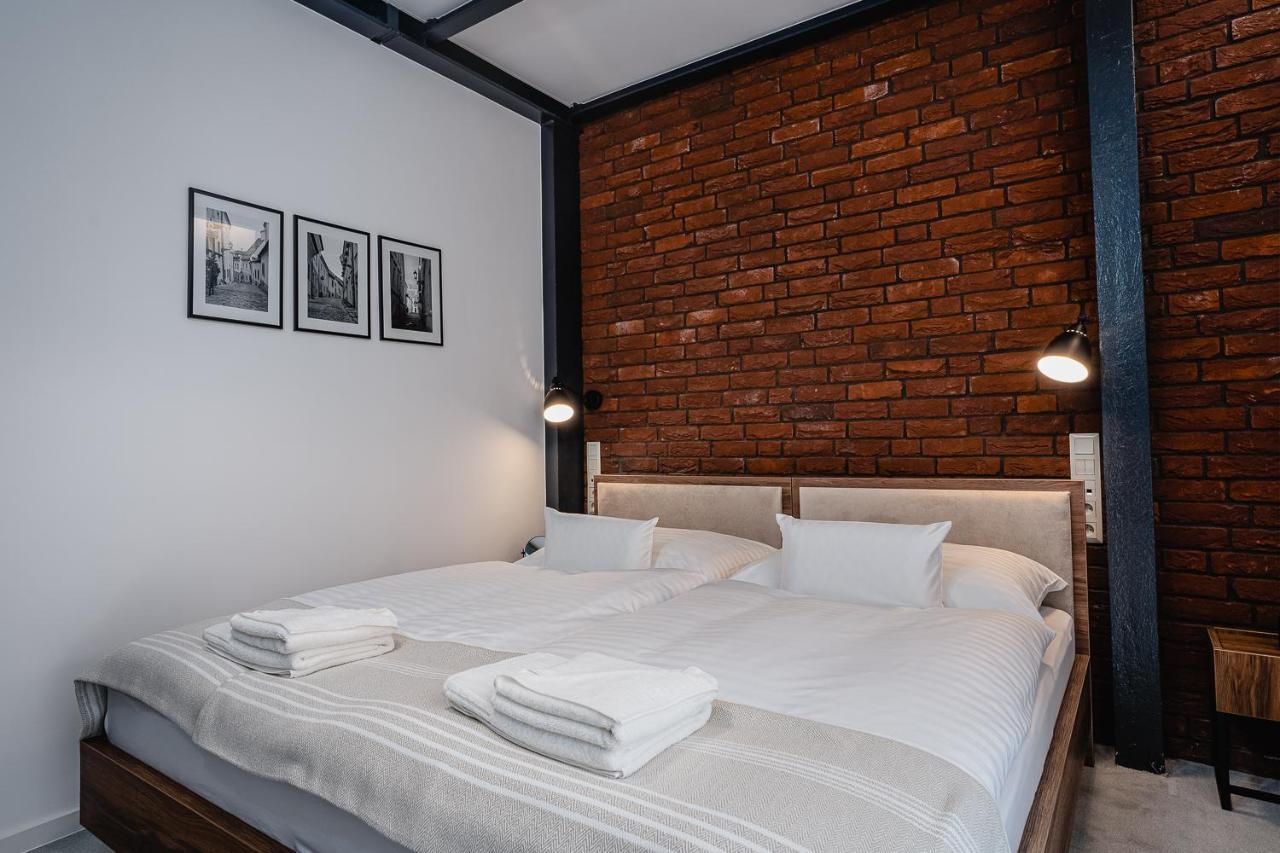 Garni Hotel Dock Bratislava Dış mekan fotoğraf