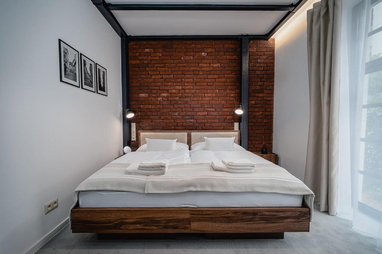 Garni Hotel Dock Bratislava Dış mekan fotoğraf